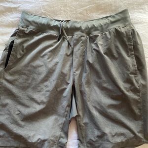 T.H.E. Short 9” Linerless Lululemon Shorts